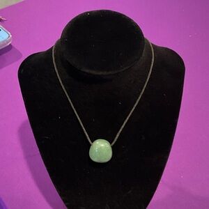 Elegant Green Pendant Necklace